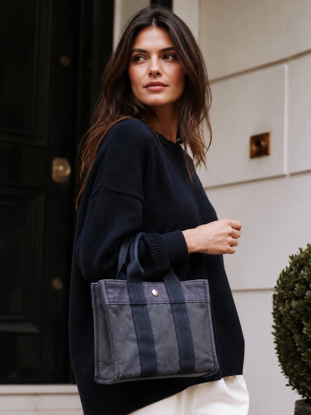 Hermès Fourre-Tout Canvas Tote – Classic Everyday Luxury
